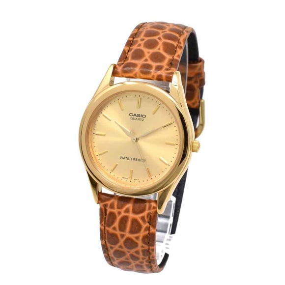 🦒Casio Gold Giraffe Print Watch🌟 - Picture 1 of 5